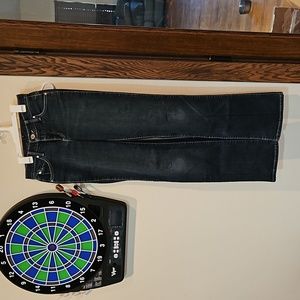 Q-baby wrangler jeans